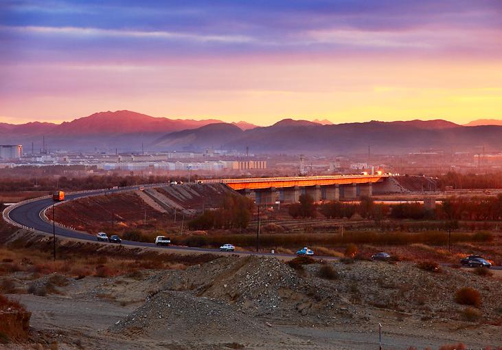 乌海科技新品惊艳首发盛典